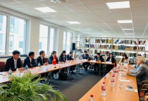 Thúc đẩy hợp tác ngành ô tô, cơ khí với CHLB Đức